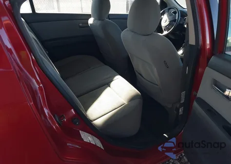 2010 Nissan Sentra 2.0S from USA, damaged, VIN 3N1AB6AP1AL654106